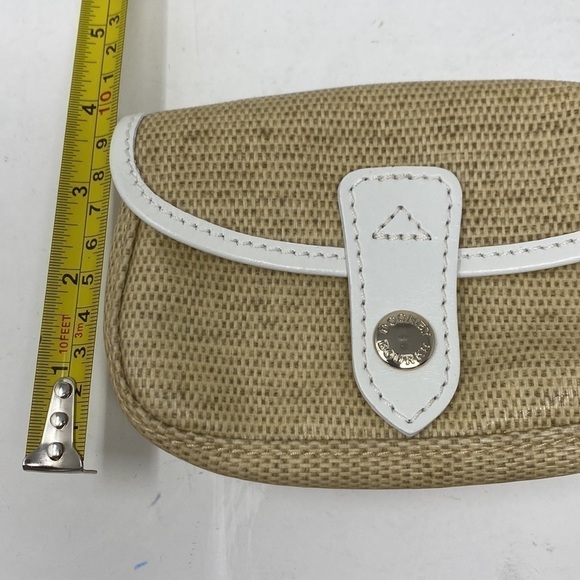 Dooney & Bourke Tan and White Woven Bag - Picture 12 of 13